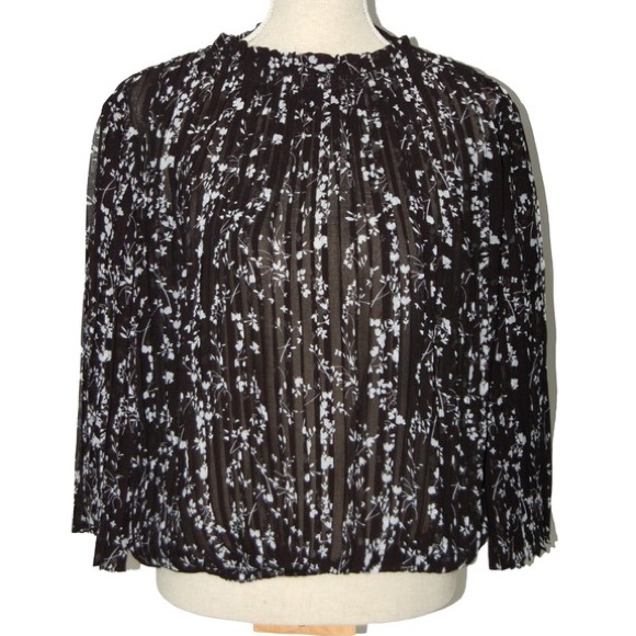 Ba&sh pleated top *like new! - Picture 3 of 9